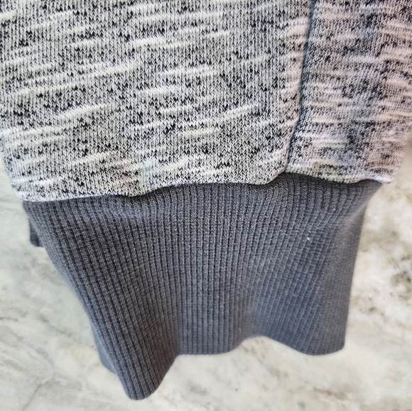 Adidas Women’s Jogger Sweatpants Small Gray Heather Neon Green Zip Pockets - Picture 4 of 12